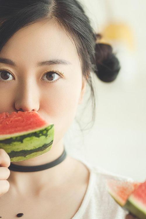 吃瓜 女人补,补养身心，美丽生活新篇章